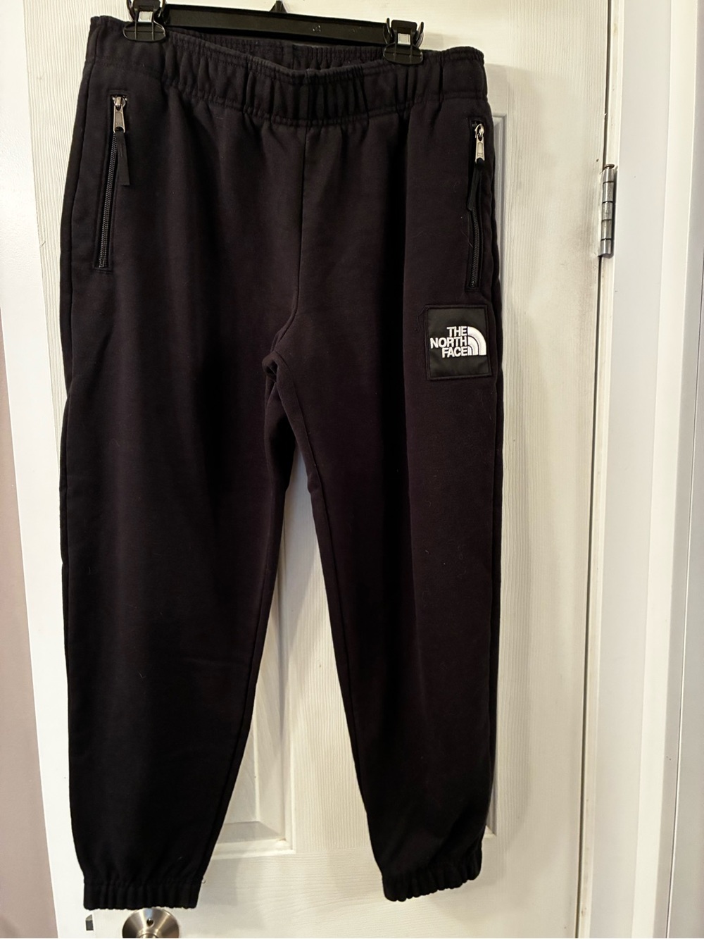 The North Face sweat pants black